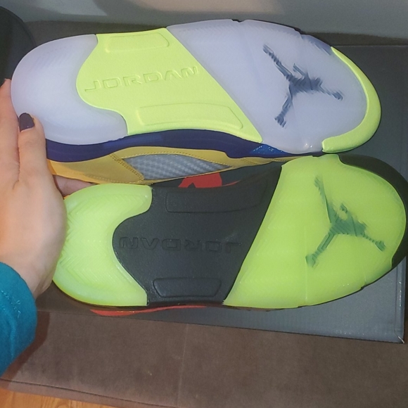 Jordan 5 Retro - Picture 3 of 5